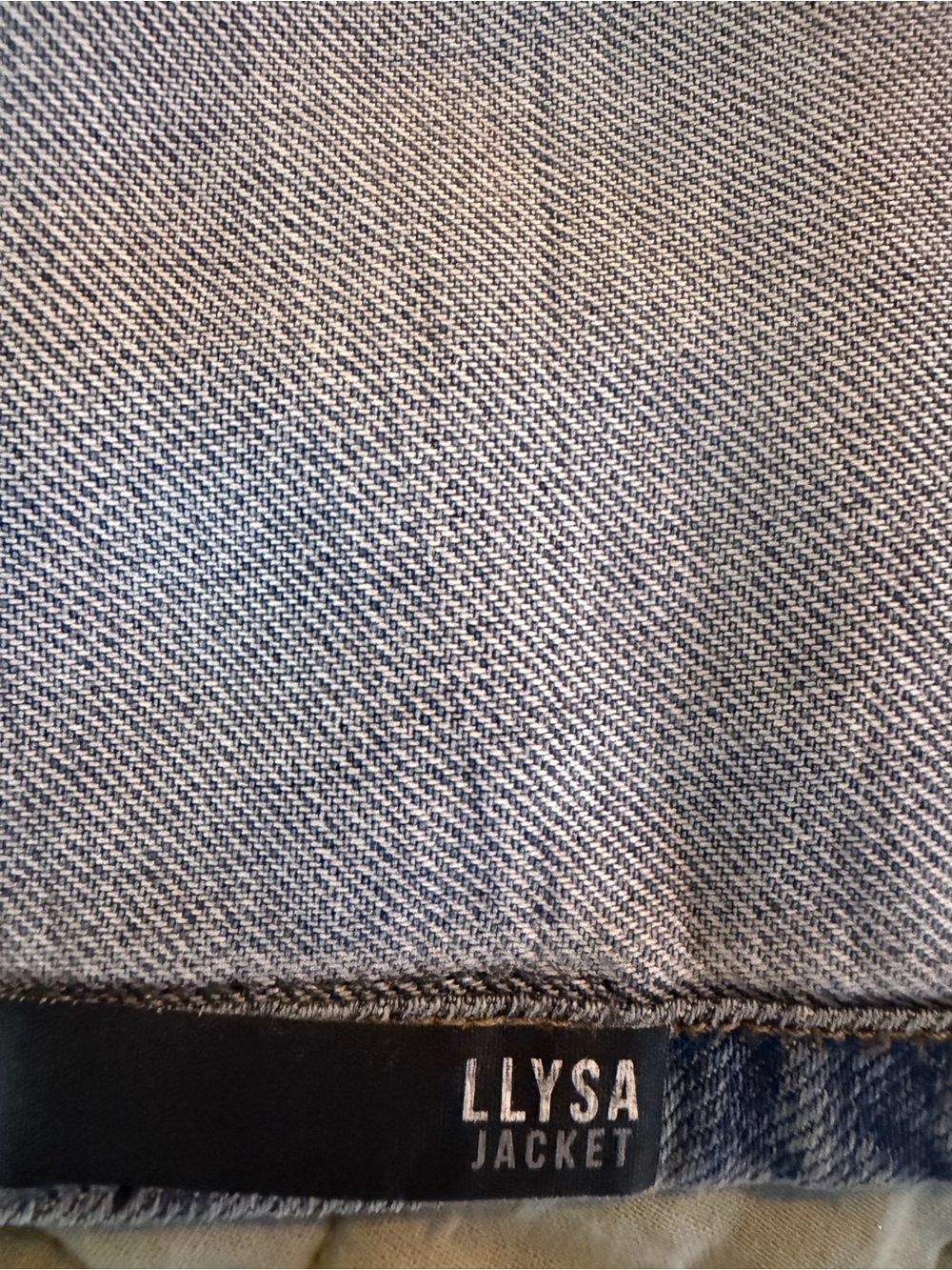 KUT from the Kloth brand size L Blue denim shirt/jacket - Picture 13 of 14
